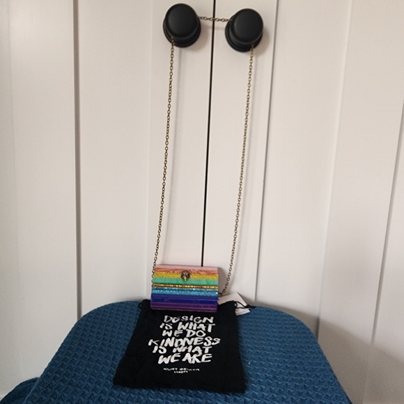 Kurt Geiger NWT Small Rainbow clutch/crossbody - Picture 3 of 5